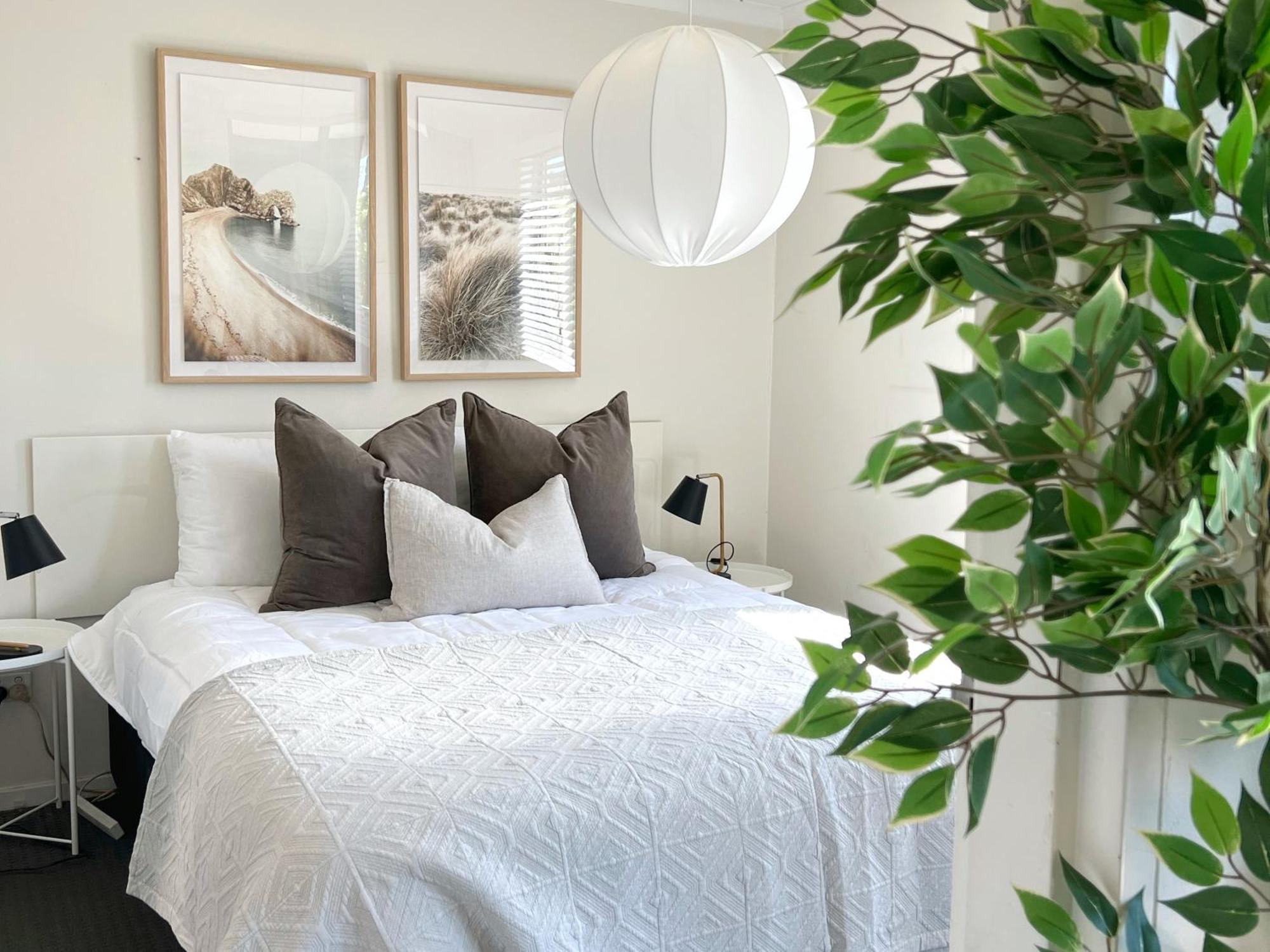 Chippen Urban Cozy 1 Bedroom Apartment *